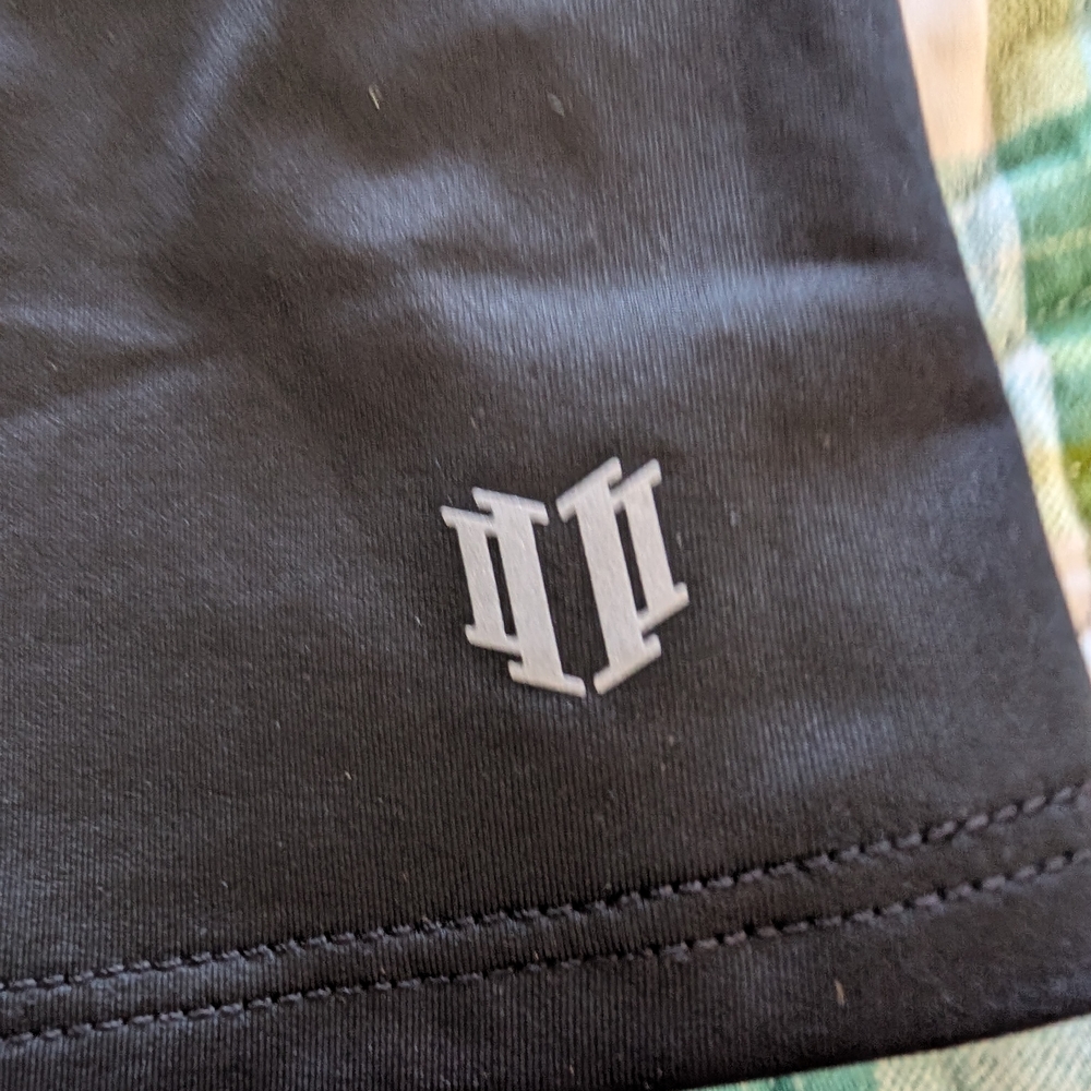 EleVen by Venus Williams Black Fitted Sleeveless Tank Top - Picture 3 of 7